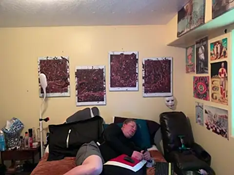 Mic Oxinner online show from April 21, 9:32 pm