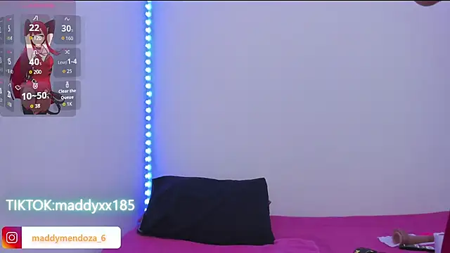 MaddyMendozaxx online show from February 24, 4:24 am