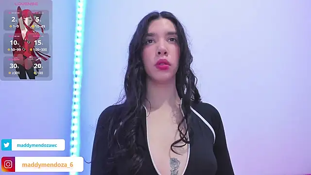 MaddyMendozaxx online show from November 26, 2:39 pm