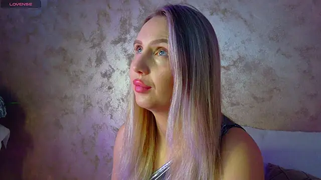 lexy a online show from February 18, 5:27 am