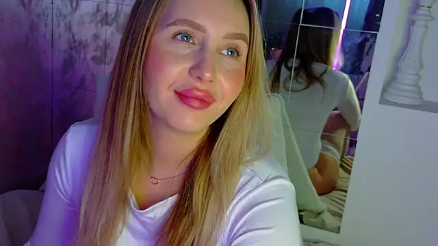 Snapshot of lexy_a chatting on November 13, 5:44 am lexy a online show from November 13, 5:44 am