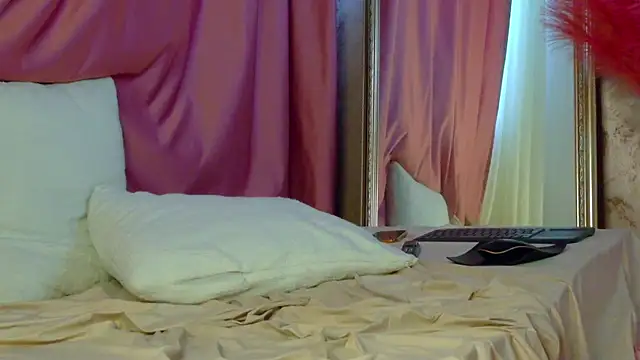 Snapshot of lexy_a chatting on June 26, 4:51 am lexy a online show from June 26, 4:51 am
