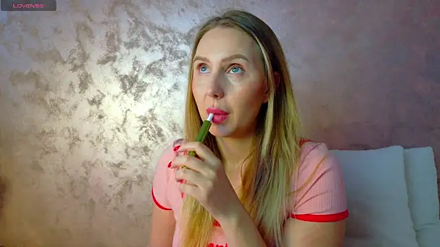 lexy a online show from February 10, 6:01 am