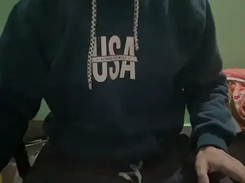 Snapshot of hot_asian_boy chatting on December 5, 9:44 am hot asian boy online show from December 5, 9:44 am