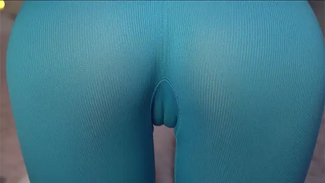 Snapshot of Elation_Evy chatting on December 29, 2:49 am Elation Evy online show from December 29, 2:49 am