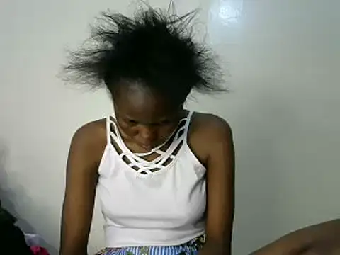 Snapshot of Kasweet_Lee chatting on February 23, 12:27 pm Kasweet Lee online show from February 23, 12:27 pm