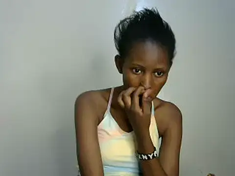 Snapshot of Kasweet_Lee chatting on March 13, 12:59 am Kasweet Lee online show from March 13, 12:59 am