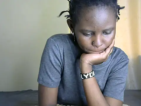 Kasweet Lee online show from March 31, 1:35 pm