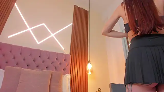 Sophia turneer online show from January 15, 9:29 pm