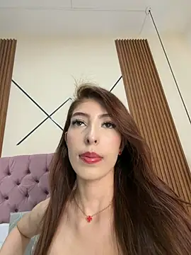 Snapshot of Sophia_turneer chatting on July 9, 4:50 pm Sophia turneer online show from July 9, 4:50 pm