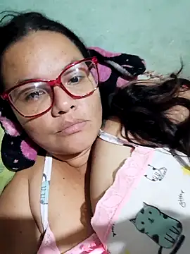 Snapshot of kataleya1212 chatting on December 7, 8:44 pm kataleya1212 online show from December 7, 8:44 pm