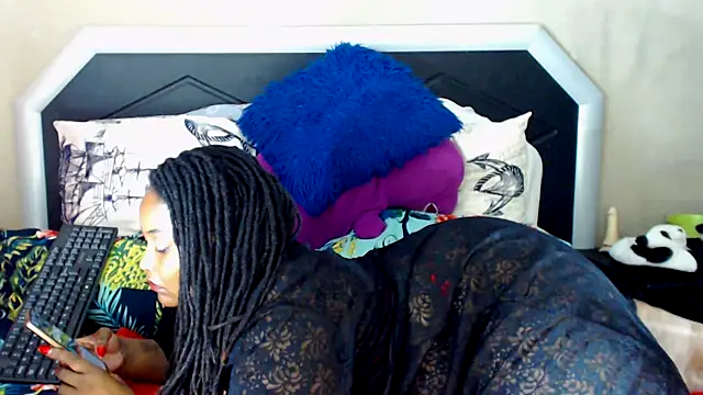 Snapshot of Bulkyyass chatting on March 15, 3:06 pm Bulkyyass online show from March 15, 3:06 pm