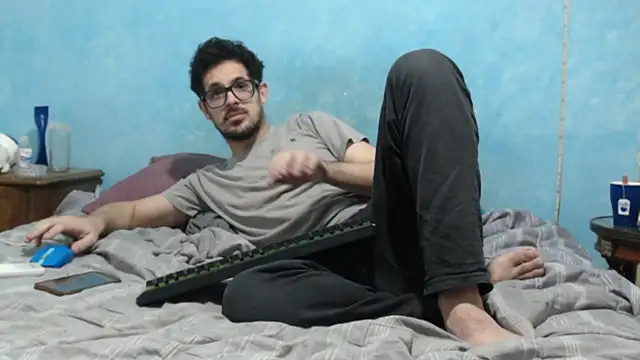 Snapshot of Morpheus-the-oniro chatting on September 27, 3:18 pm Morpheus-the-oniro online show from September 27, 3:18 pm