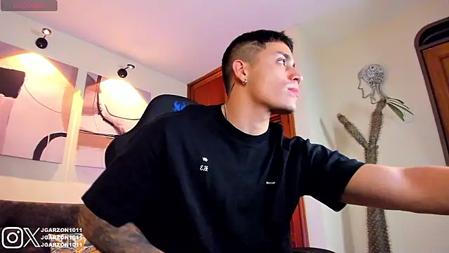  joansoto online show from February 9, 12:47 pm