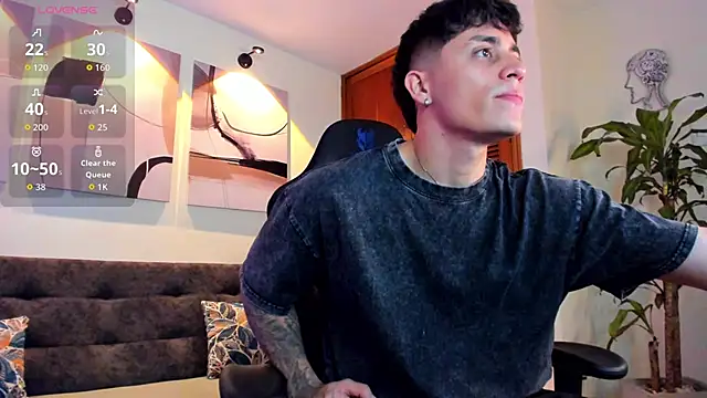  joansoto online show from November 3, 6:55 pm