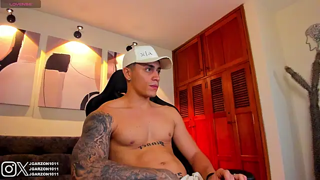  joansoto online show from April 16, 2:40 pm