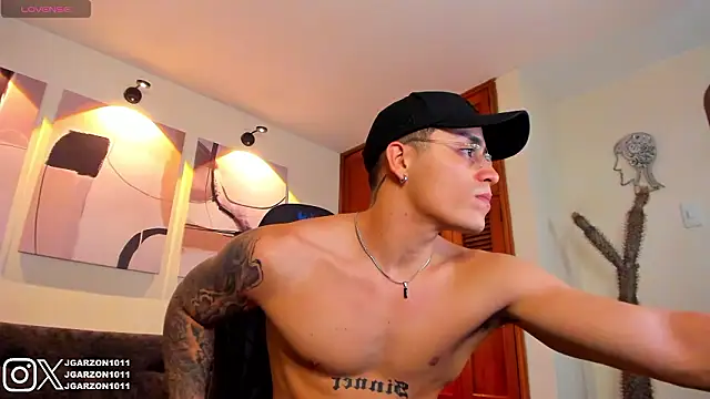  joansoto online show from March 22, 7:15 pm