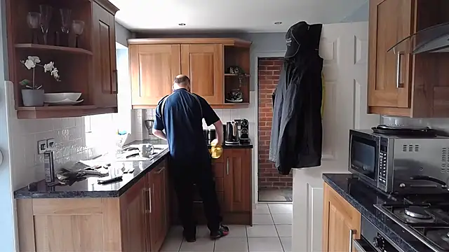 Chubbydan online show from October 7, 1:45 pm