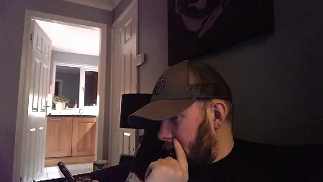 Chubbydan online show from December 4, 6:16 am