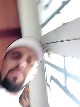 Snapshot of fire_menxxx001 chatting on January 4, 9:09 pm fire menxxx001 online show from January 4, 9:09 pm