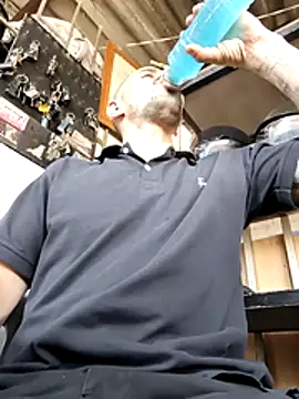 Snapshot of fire_menxxx001 chatting on February 10, 2:49 pm fire menxxx001 online show from February 10, 2:49 pm