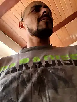 Snapshot of fire_menxxx001 chatting on February 28, 6:18 pm fire menxxx001 online show from February 28, 6:18 pm