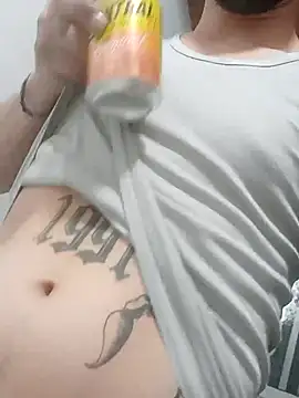 Snapshot of fire_menxxx001 chatting on September 18, 4:26 am fire menxxx001 online show from September 18, 4:26 am