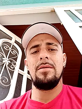 Snapshot of fire_menxxx001 chatting on February 8, 2:05 pm fire menxxx001 online show from February 8, 2:05 pm