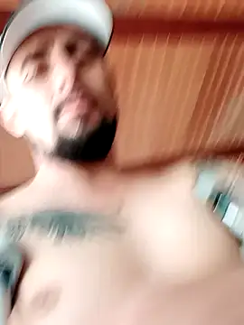 Snapshot of fire_menxxx001 chatting on January 9, 4:39 pm fire menxxx001 online show from January 9, 4:39 pm