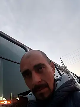 Snapshot of fire_menxxx001 chatting on February 15, 10:58 am fire menxxx001 online show from February 15, 10:58 am