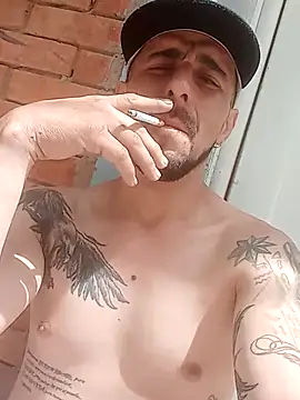 Snapshot of fire_menxxx001 chatting on September 13, 6:41 pm fire menxxx001 online show from September 13, 6:41 pm