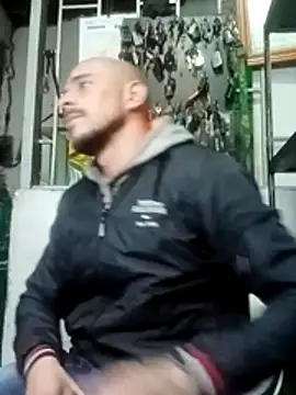 Snapshot of fire_menxxx001 chatting on October 31, 6:54 am fire menxxx001 online show from October 31, 6:54 am