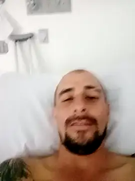 Snapshot of fire_menxxx001 chatting on December 6, 7:39 pm fire menxxx001 online show from December 6, 7:39 pm