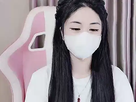 Snapshot of _Lygn__ chatting on March 21, 5:34 pm Lygn online show from March 21, 5:34 pm