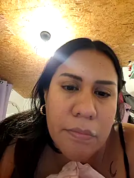 KasiaVenus  online show from November 17, 3:54 am