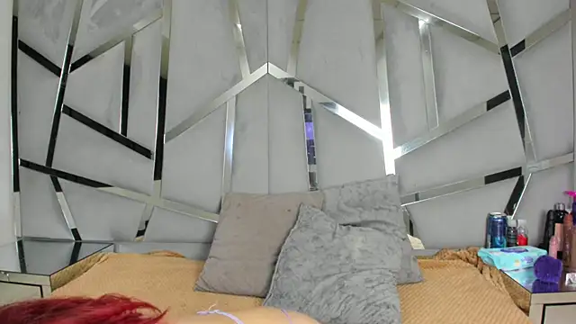 Catherinee69 x online show from December 20, 3:53 am