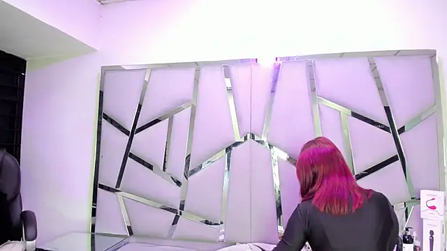 Catherinee69 x online show from February 24, 3:40 am