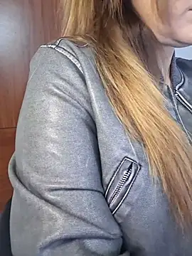 Snapshot of FREYJA- chatting on July 15, 7:54 pm FREYJA- online show from July 15, 7:54 pm