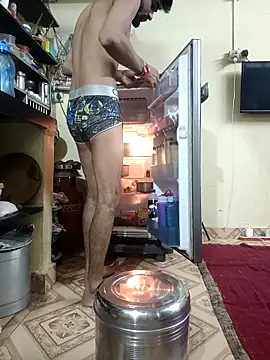 saggy1218 online show from April 11, 10:24 pm