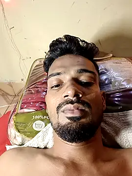 saggy1218 online show from December 14, 10:59 pm