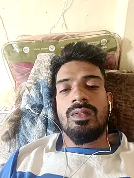 saggy1218 online show from December 23, 10:14 am