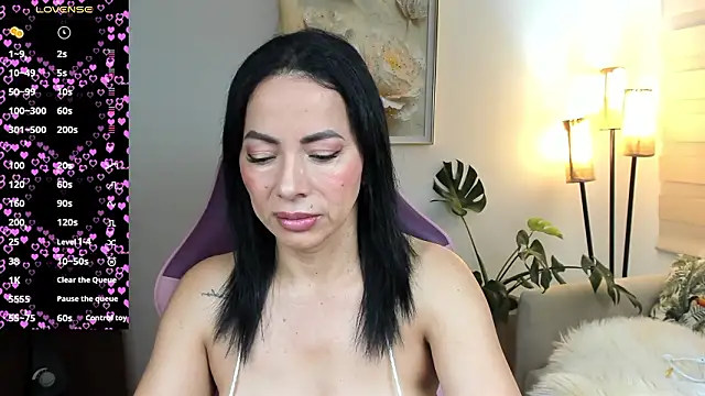 veronika naughty online show from March 27, 3:46 pm