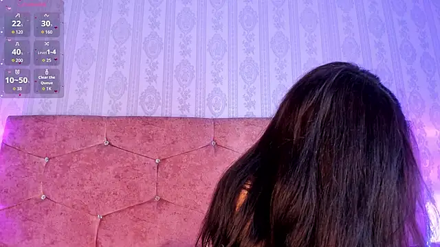 lunar leen online show from November 8, 5:05 pm