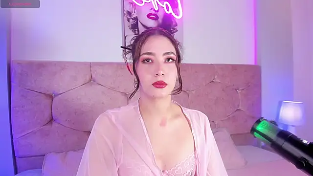 lunar leen online show from March 18, 6:28 pm