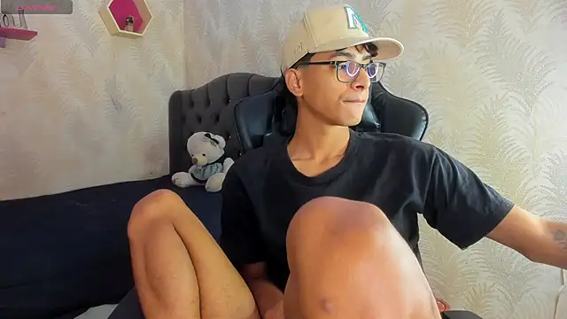 Snapshot of allens_joe chatting on December 18, 3:05 pm allens joe online show from December 18, 3:05 pm