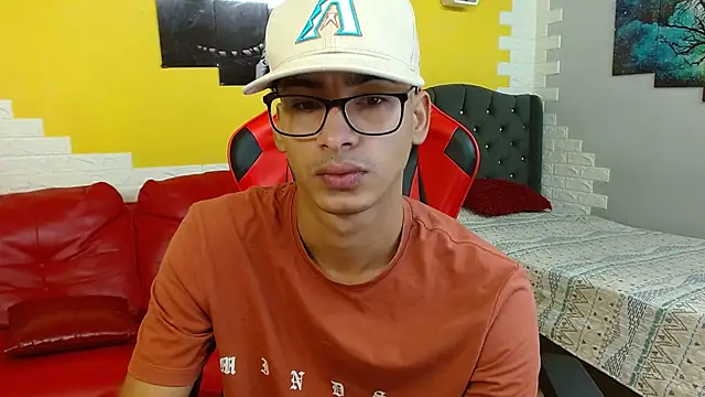 Snapshot of allens_joe chatting on November 30, 2:18 pm allens joe online show from November 30, 2:18 pm