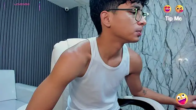 Snapshot of allens_joe chatting on November 9, 7:51 pm allens joe online show from November 9, 7:51 pm