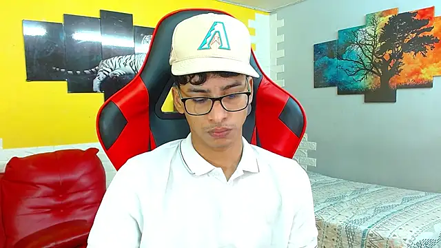 Snapshot of allens_joe chatting on December 1, 1:56 pm allens joe online show from December 1, 1:56 pm