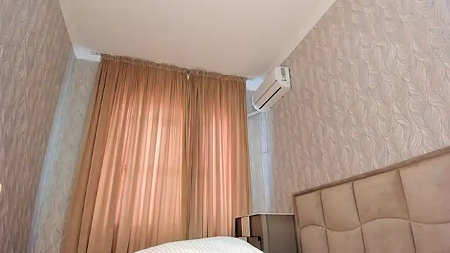 heyheyneko online show from March 7, 11:05 am