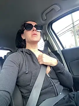 mrs  unknown online show from November 14, 8:34 pm